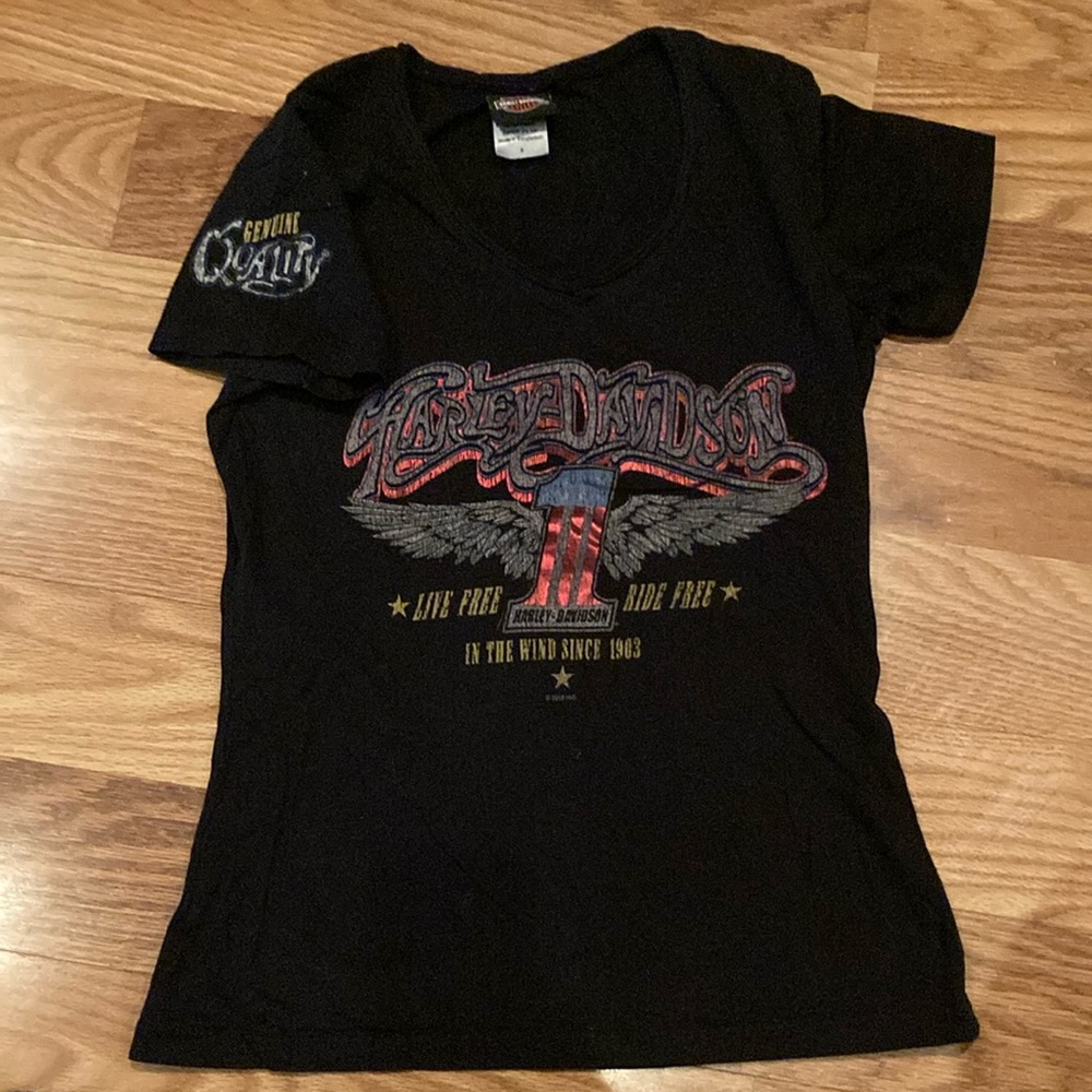 Harley-Davidson size small ladies black T-shirt